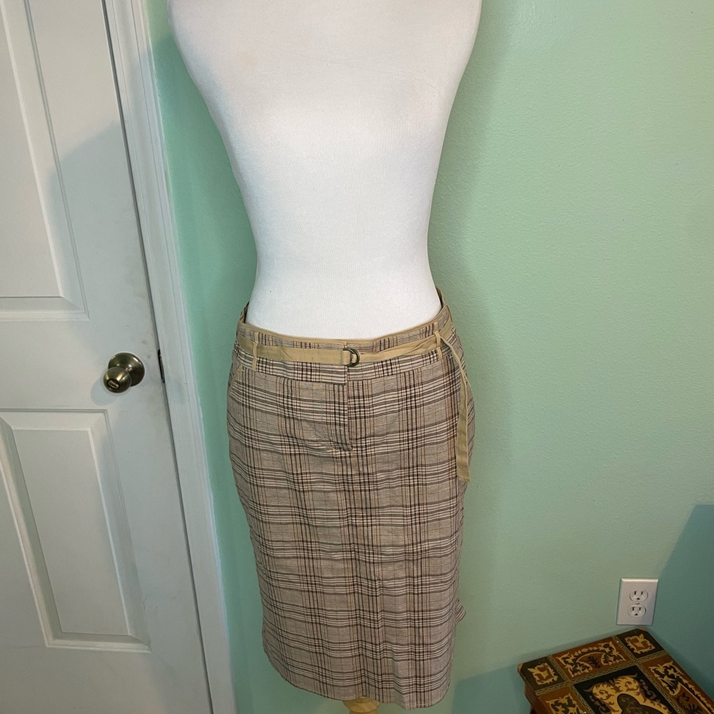 BCBGMaxAzria Cream‎ Brown Pencil Skirt Knee-length for Work